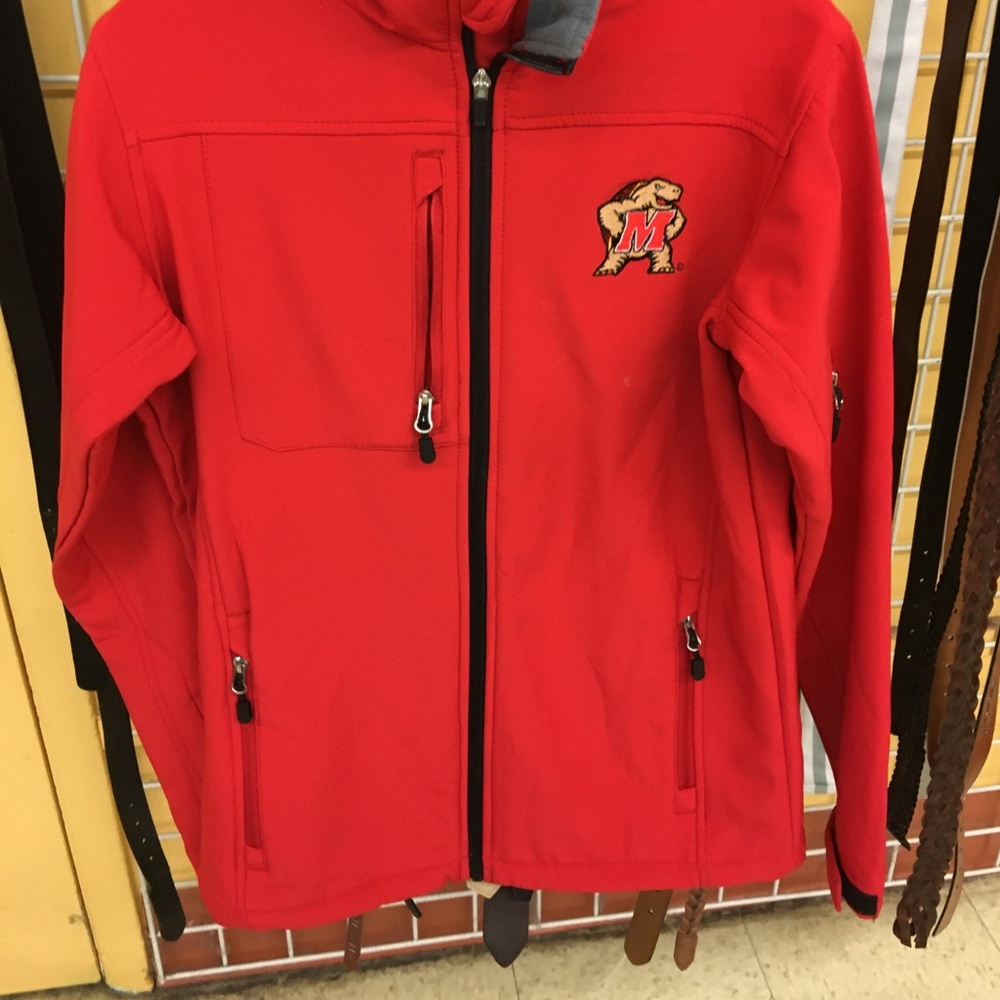 Maryland wind breaker